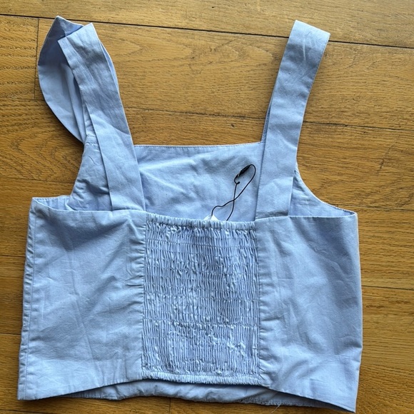 Zara New never used ,Light Blue Sleeveless Top with Bow Detail - Picture 3 of 7